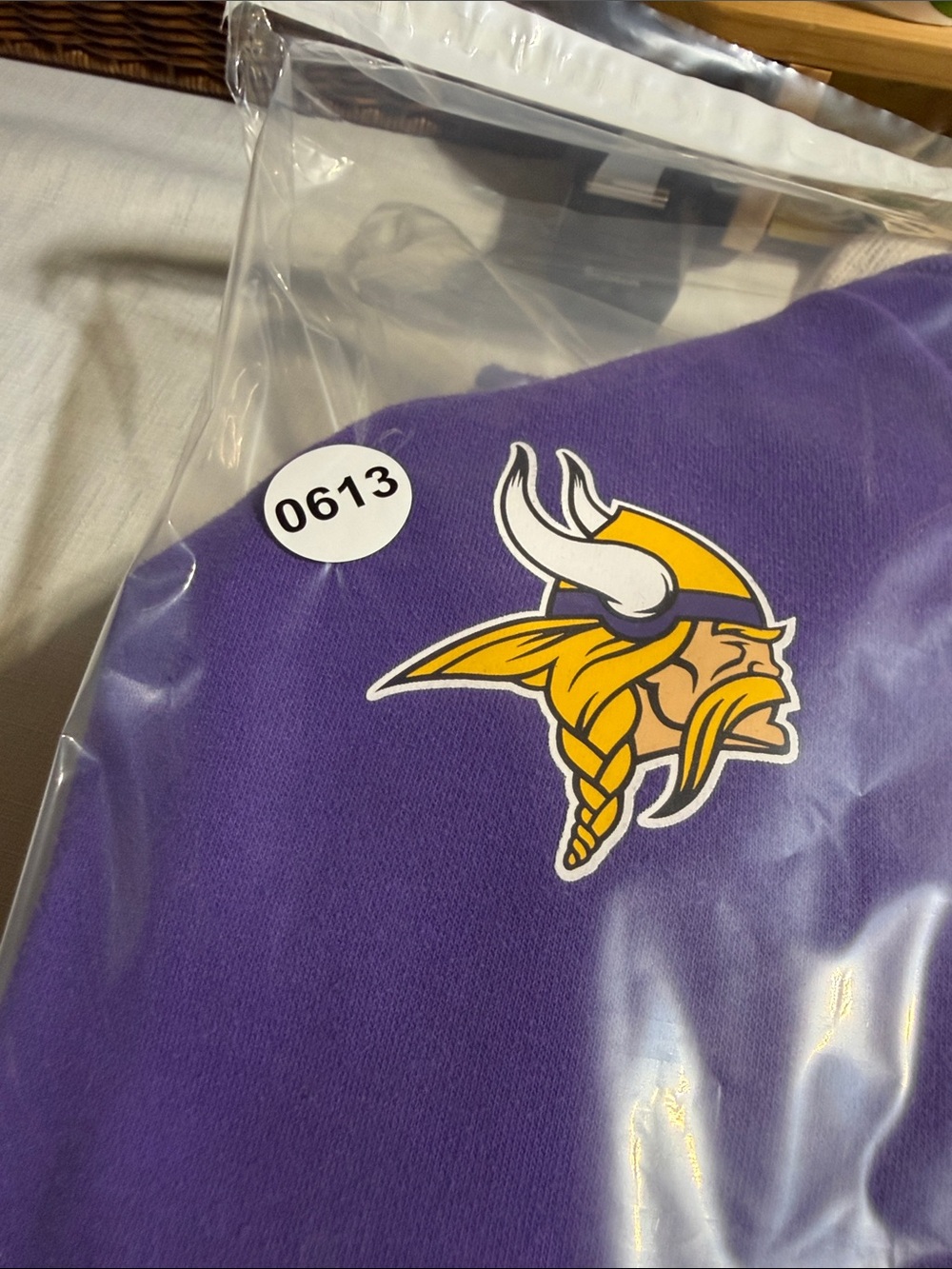 Nike Purple Minnesota Vikings Crewneck Hoodie / with matching sweat pants- Youth - Picture 13 of 13